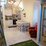 Tana Bianca * Triest