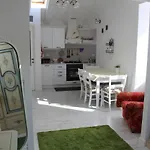 Tana Bianca Apartment